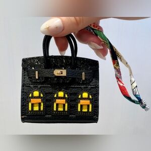 Little Luxuries purse charm/wallet Sz Mini- Black.   3.75" x3"x1.5"